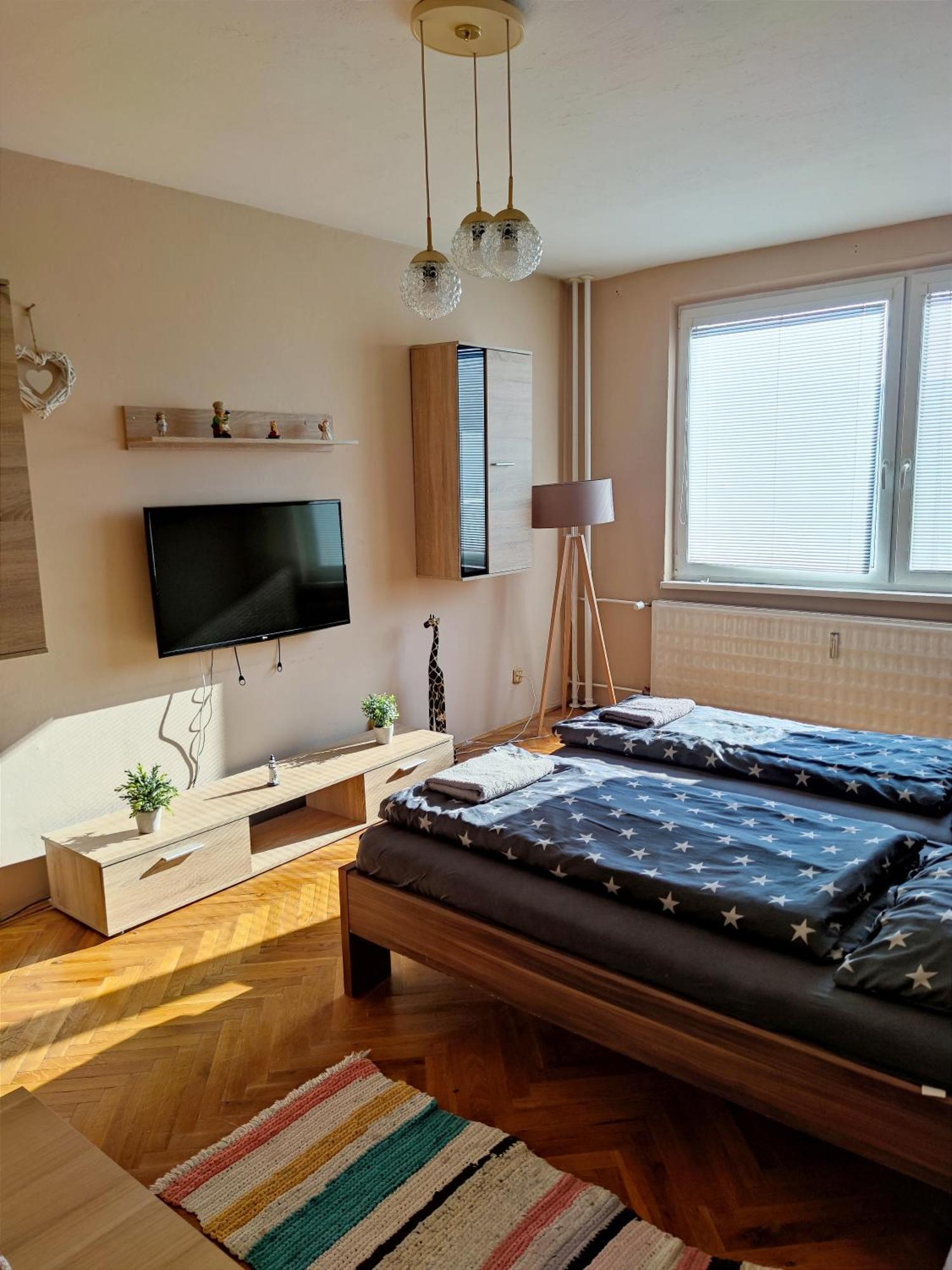 Fast Apartment In The Centrum Levice Luaran gambar
